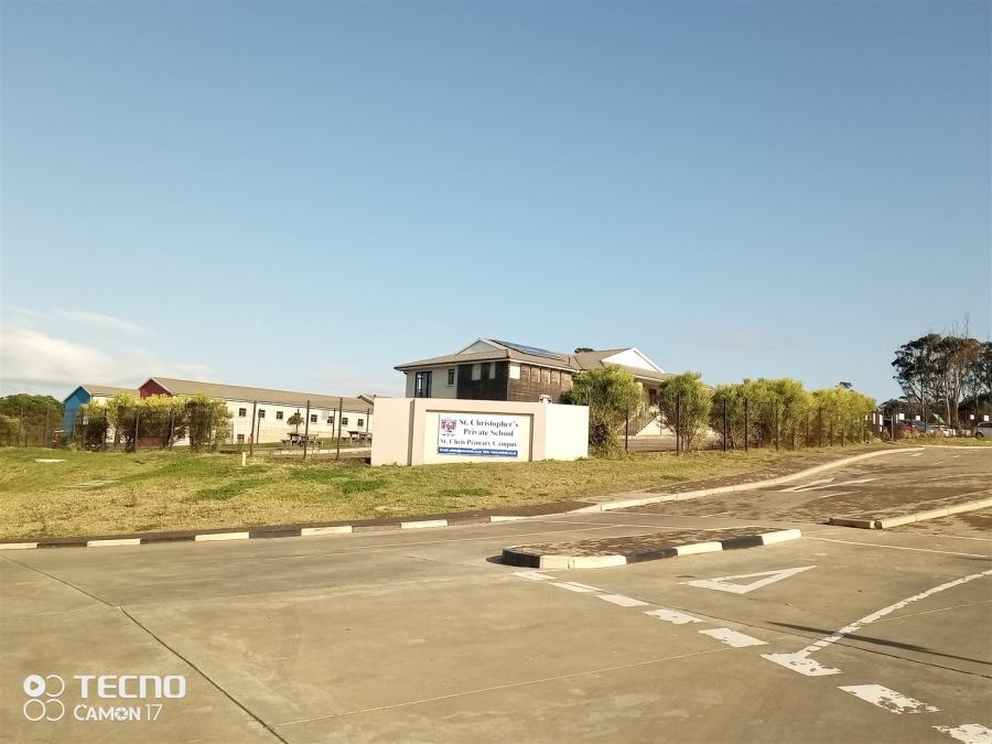 2 Bedroom Property for Sale in Kidds Beach Eastern Cape